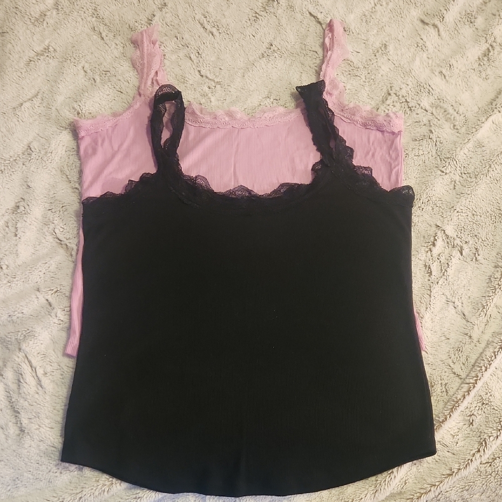 🍬Baby Rib Lace Trim Gap Body Tank!🍭